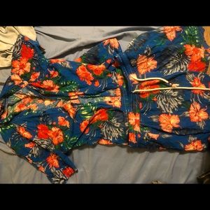 Rosed Outfit for Beach